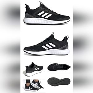 New men's Adidas Size 10 Fluidstreet shoes
